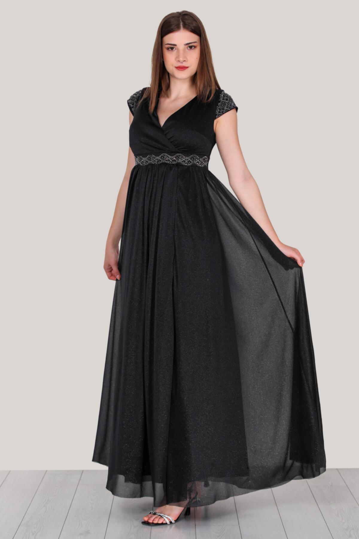 Langes Abendkleid, Schwarz