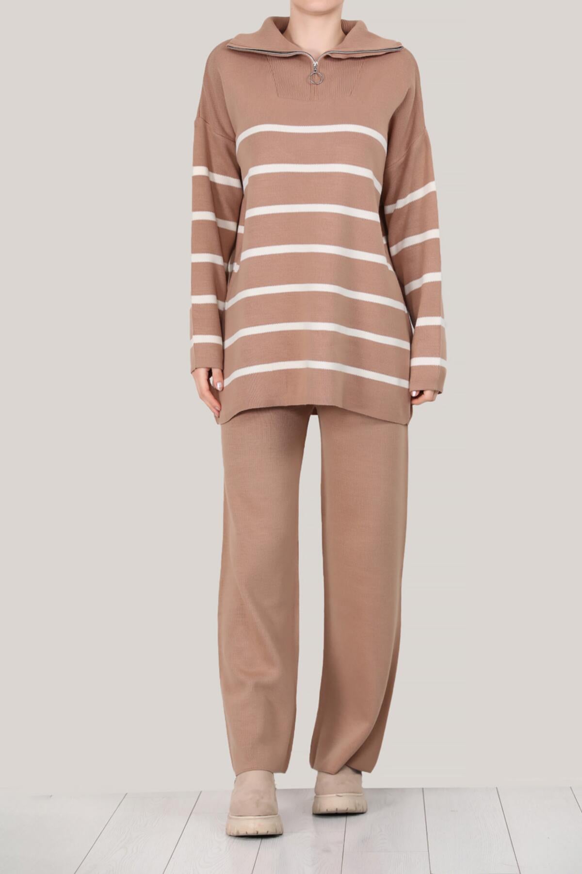 Knitted two-piece in beige one size - NTKM0007K3376VZN