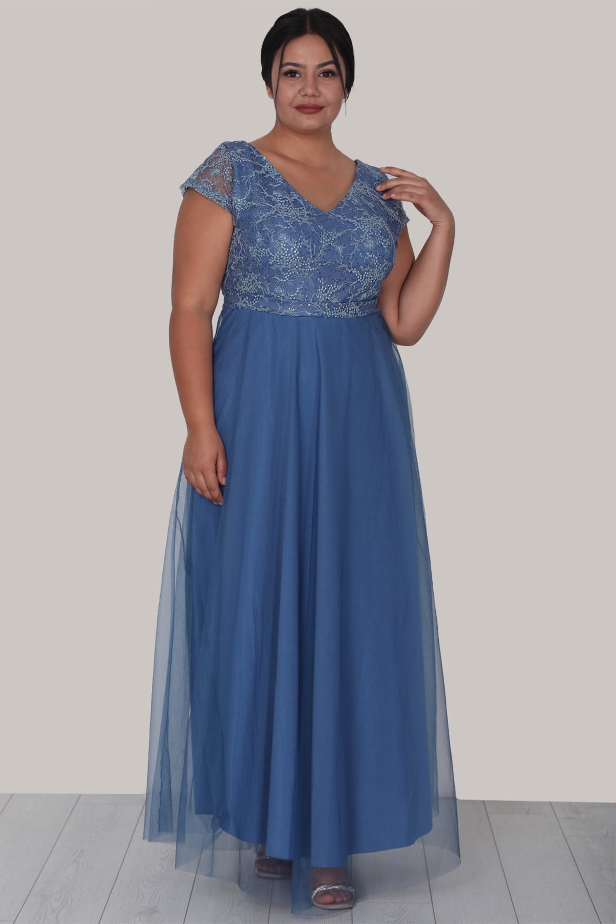 Langes Maxikleid Sommerkleid für große Größen - NELB0588D5124MVİ