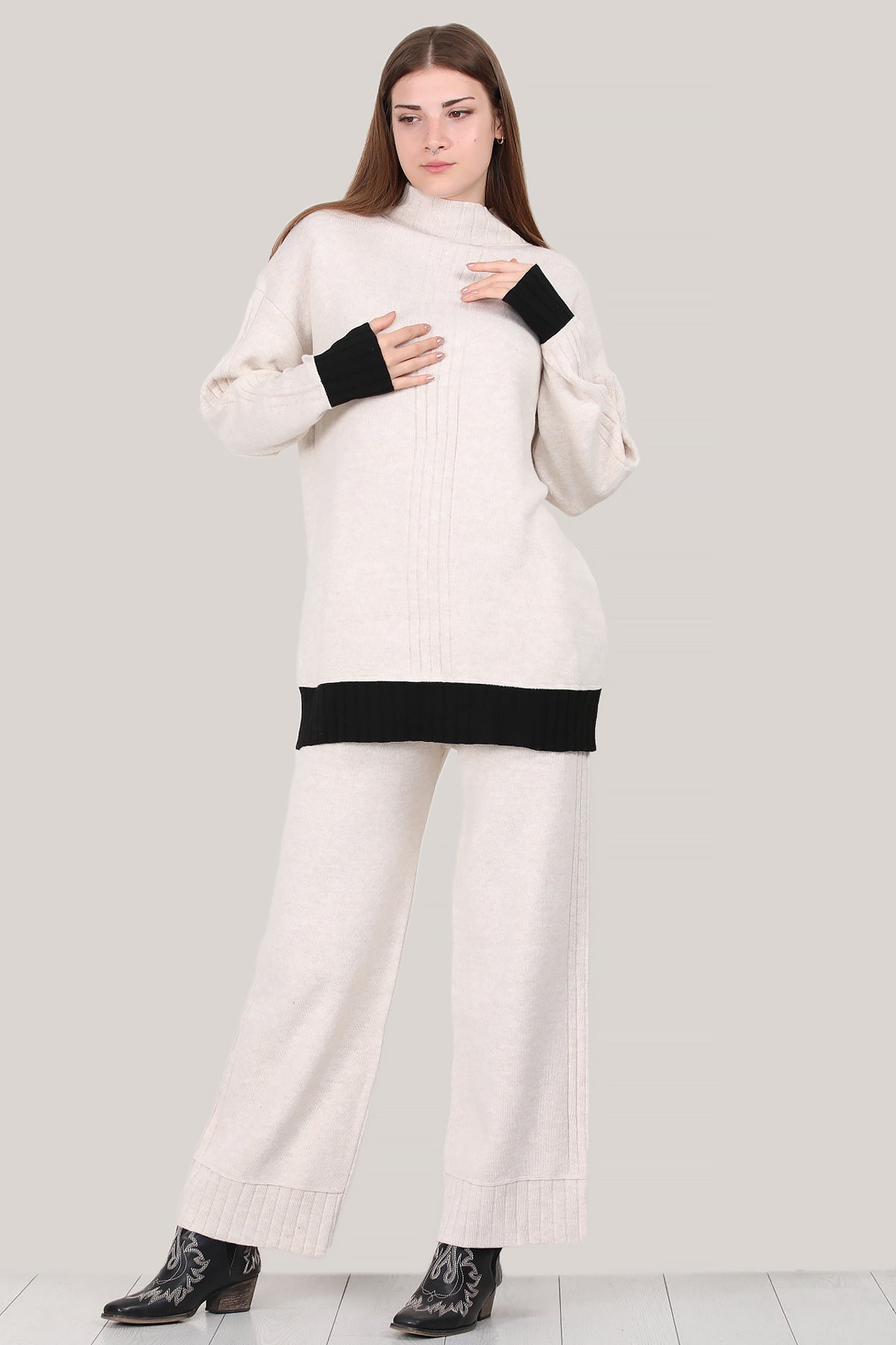 Knitted two-piece suit in beige one size - NTKM0007K9006TAS