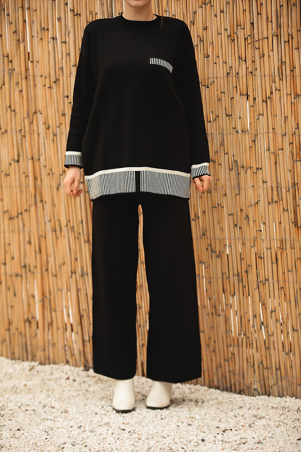 Knitted two-piece in black one size - NTKM0007K9015SYH