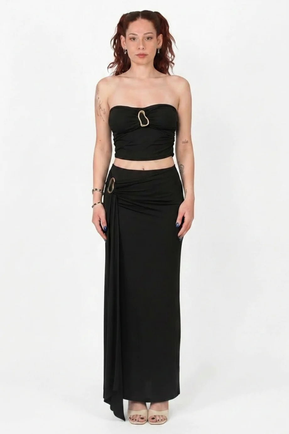 Ensemble Polyemit Jupe Avec Boucle Dorée, Noir
